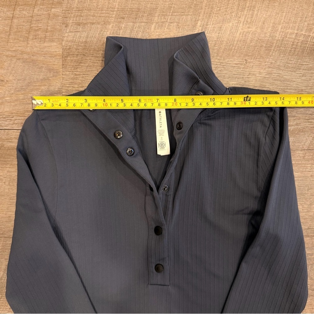 Athleta Flurry Seamless Henley Long Sleeve Granite Blue XS Fitted Top - Picture 7 of 8